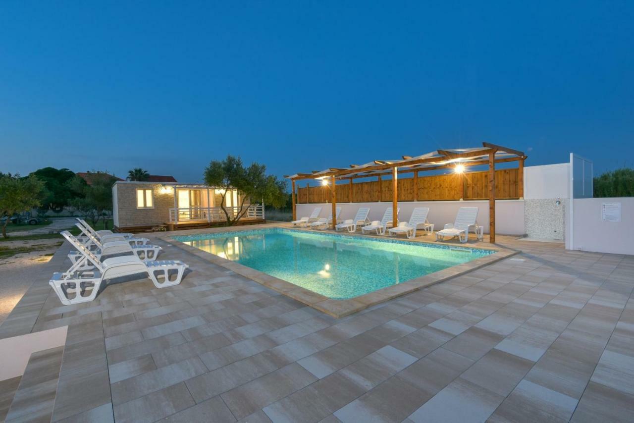 Bungalov Medanic - Private Pool Privlaka  Zewnętrze zdjęcie